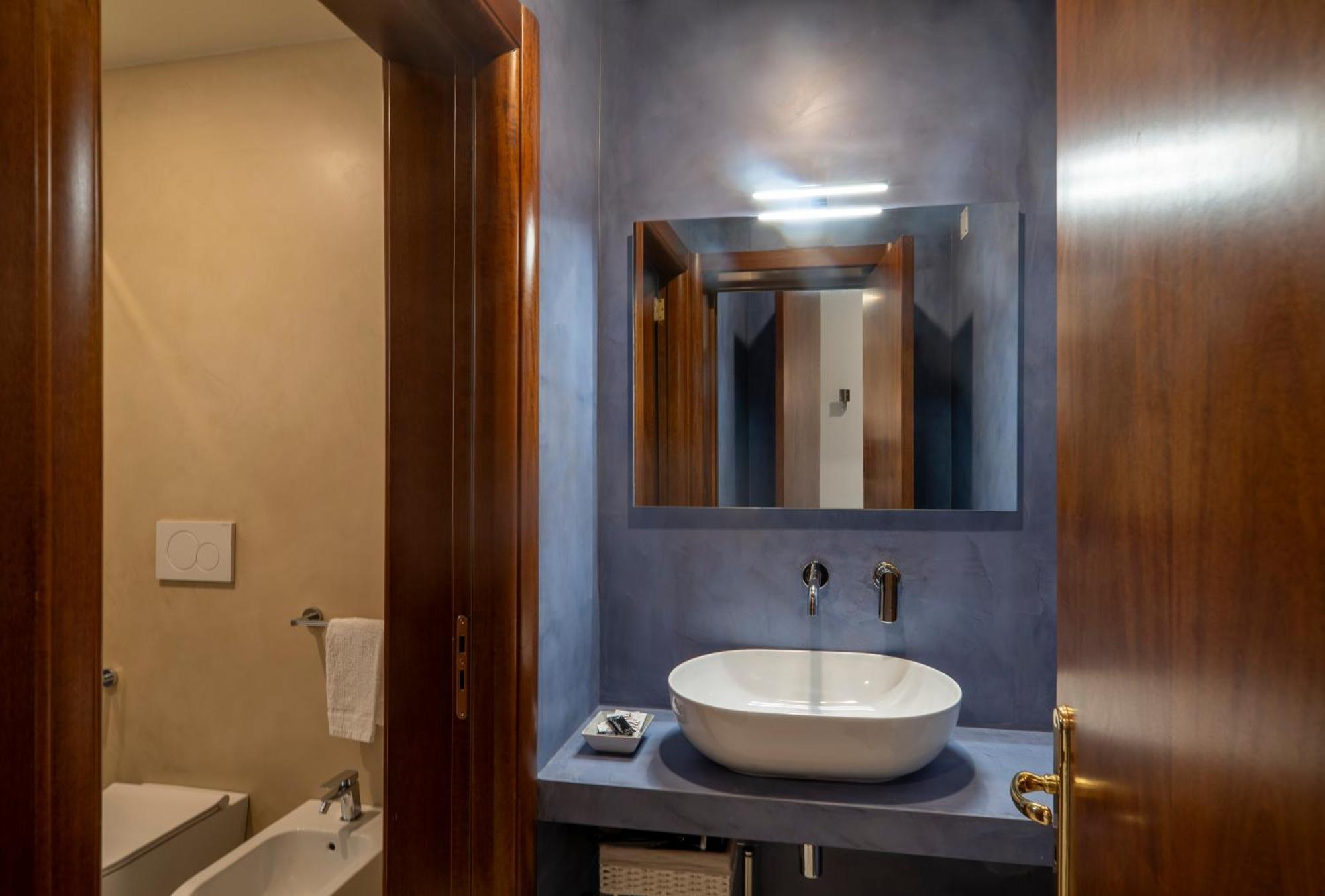 Blu Mazzini 1 - Appartamento Luxury Con Terrazza Privata Лечче Экстерьер фото